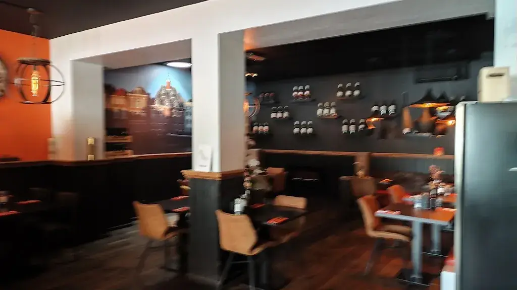 Robert Everdeen-Johansson_Kevin's grand café & restaurant_Maassluis_review