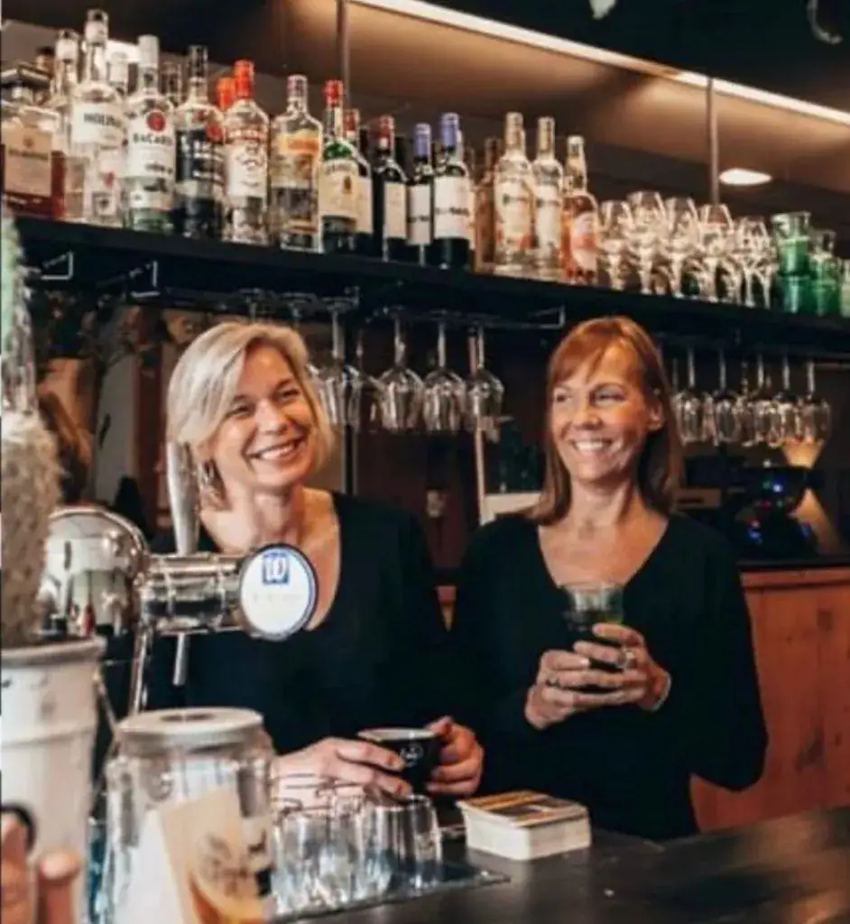 Vrolijk aan de Vliet restaurant in Maassluis