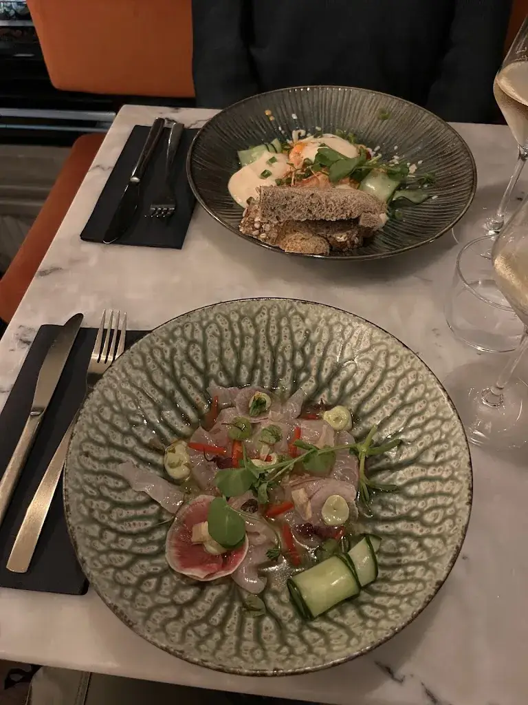 Catherine Burling_LLEV_Middelharnis_review