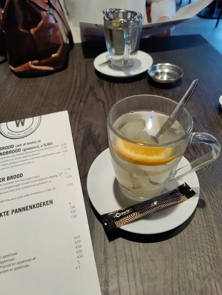 Menu_Werelds In-Side_Middelharnis_image_1