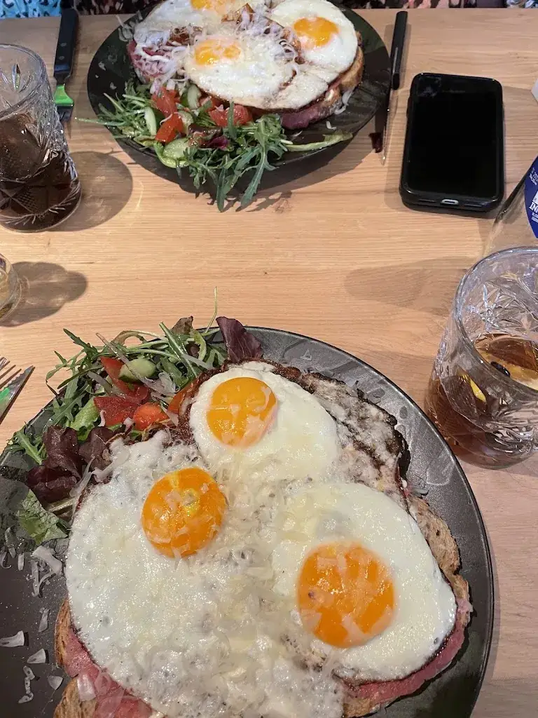 Daphne_Werelds In-Side_Middelharnis_review