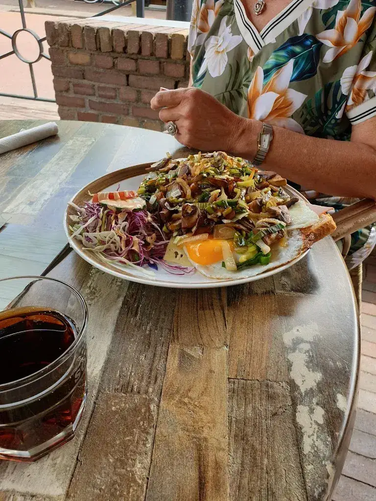 Menu_Croissanterie Croissy V.O.F._Middelharnis_imagen_3