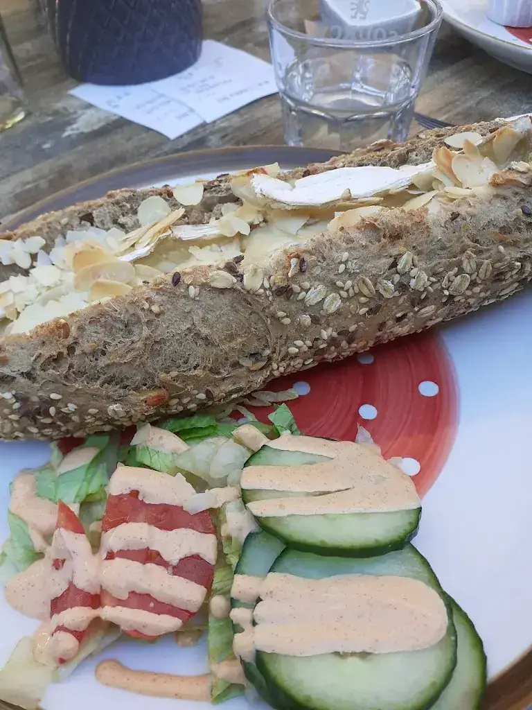 Menu_Croissanterie Croissy V.O.F._Middelharnis_imagen_6