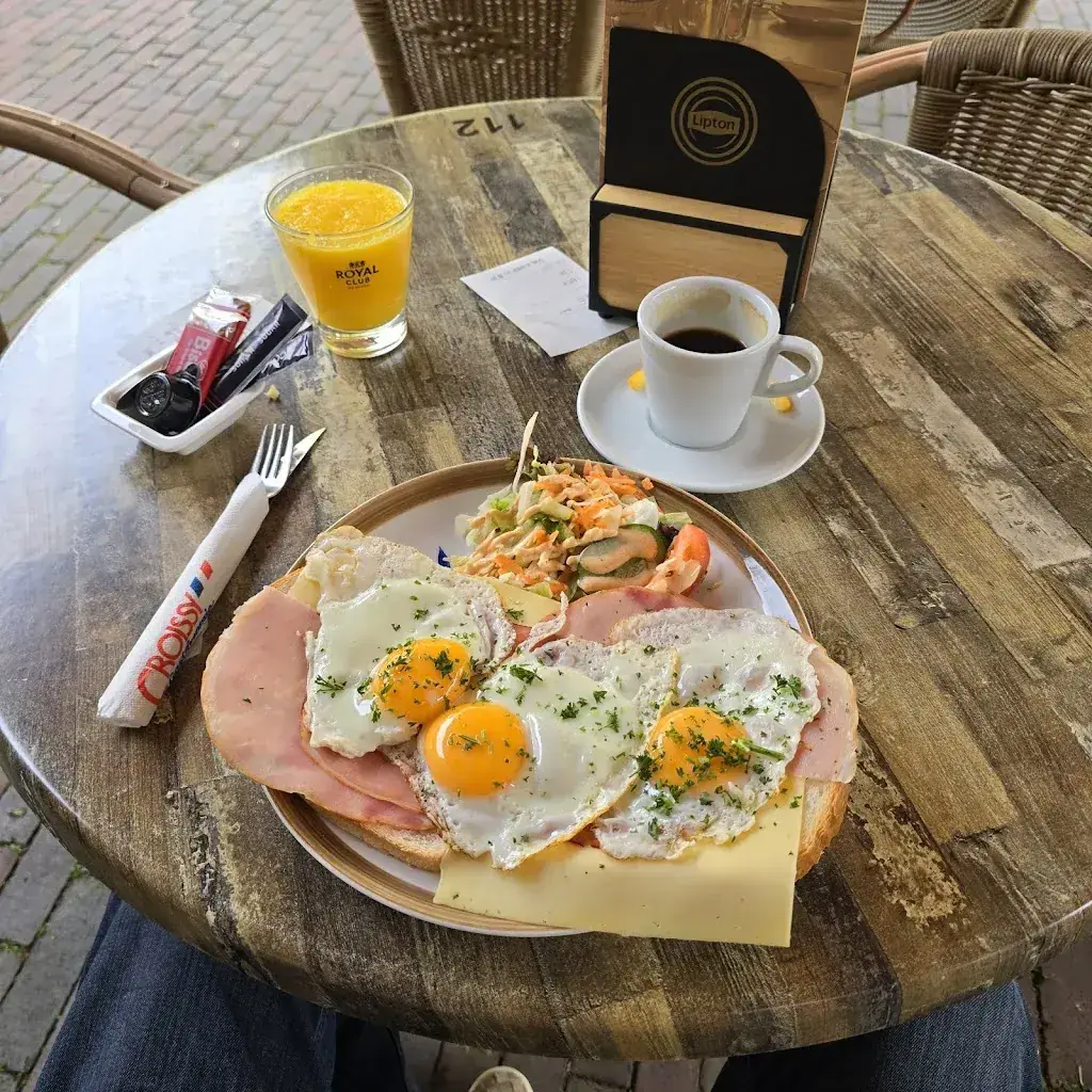 Croissanterie Croissy V.O.F._Middelharnis_slider_image_3