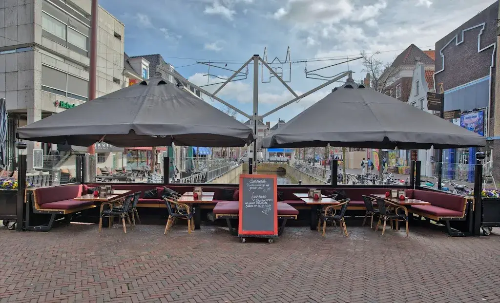 Grand Café De Walrus - Sneek_Sneek_slider_image_1