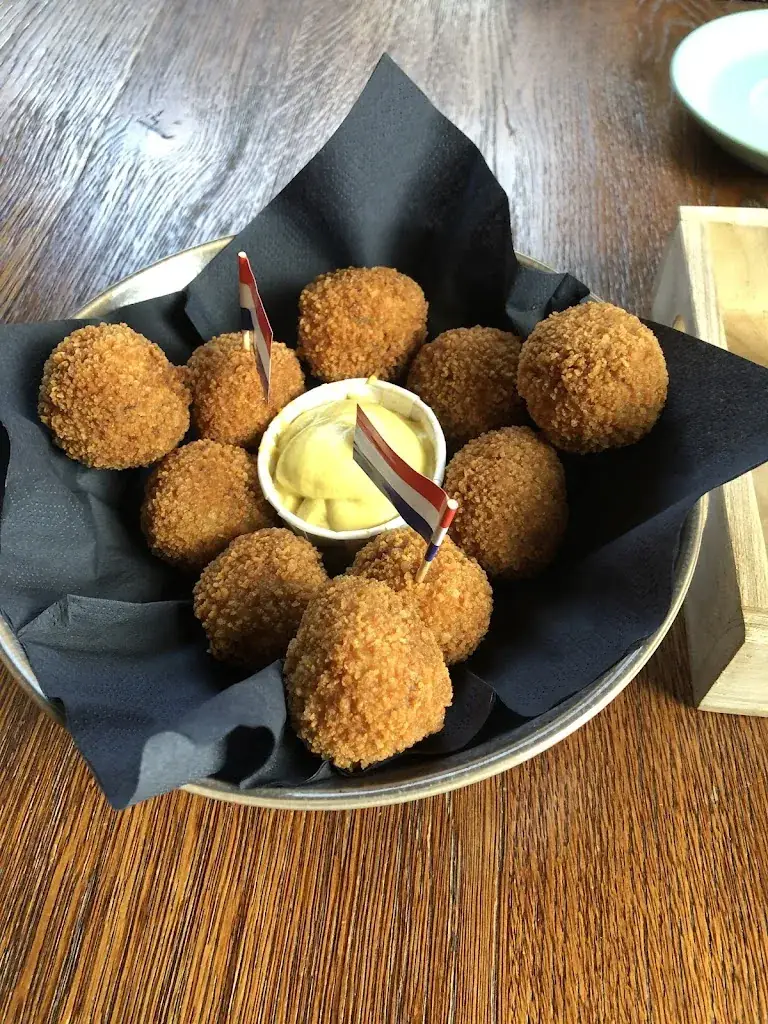 Guillaume du Bois_Huisje van de Zeeuw_Lekkerkerk_review