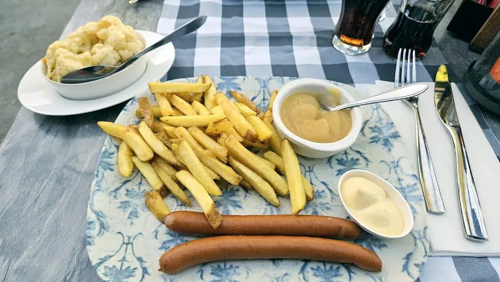 Josina Hillsland_Restaurant De Loet_Lekkerkerk_review