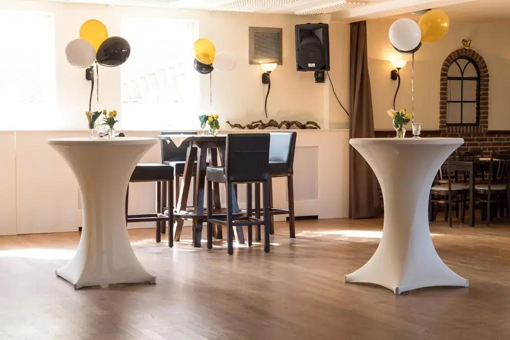 Bistro De Eerste Aanleg restaurant in Nieuwkoop