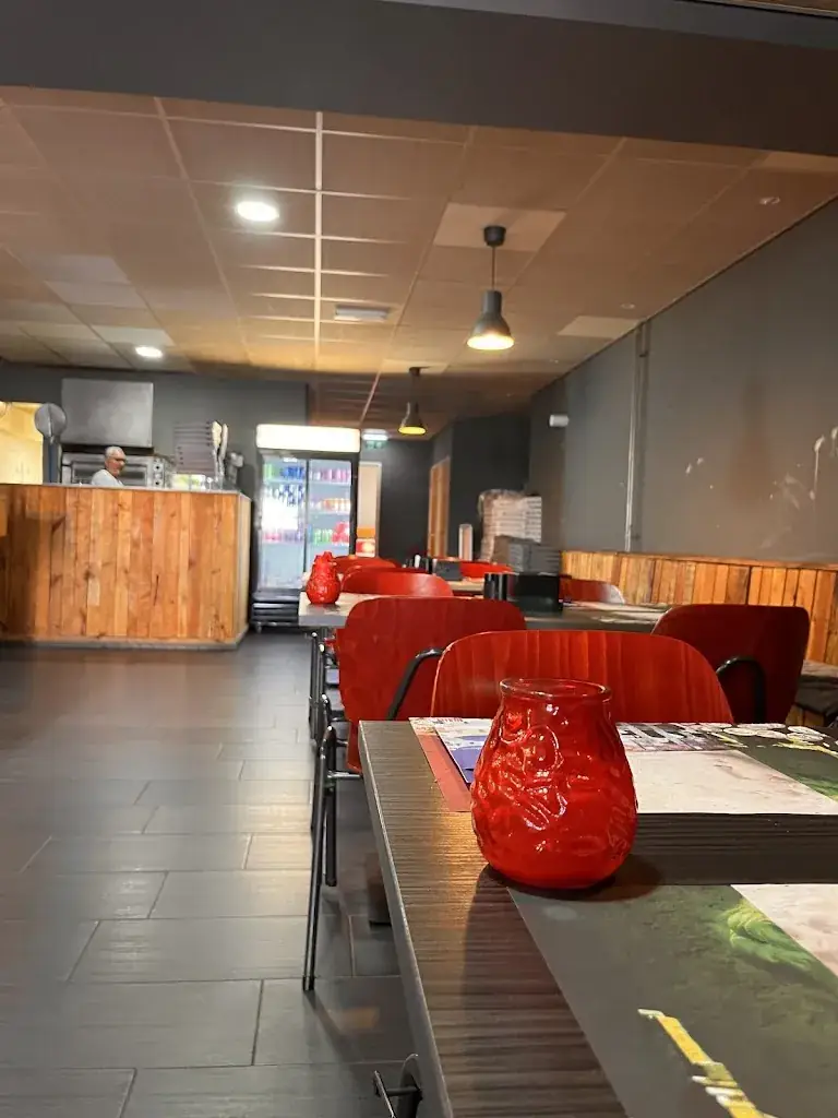 Grillroom Piramide Nieuwkoop_Nieuwkoop_slider_image_1