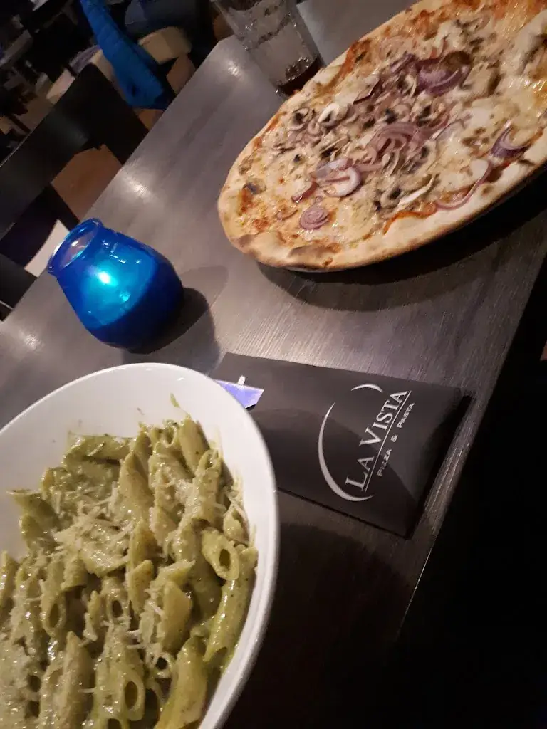 Tara. B_Restaurant La Vista_Spijkenisse_review