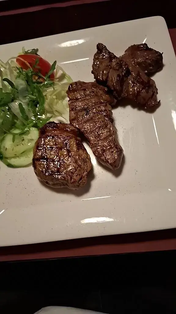 Maxima Argentinian steak-house_Spijkenisse_slider_image_2