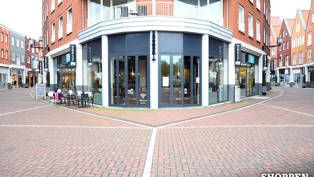 Tasty Lunchroom_Spijkenisse_slider_image_2