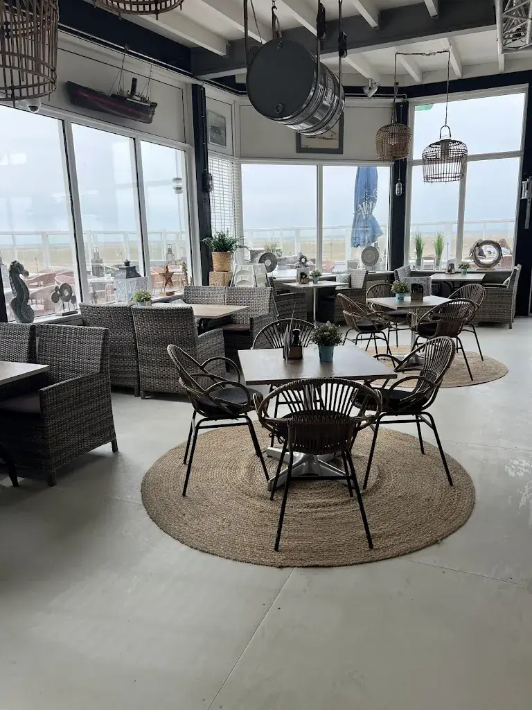 Beach Café De Zeester_Ouddorp_slider_image_3