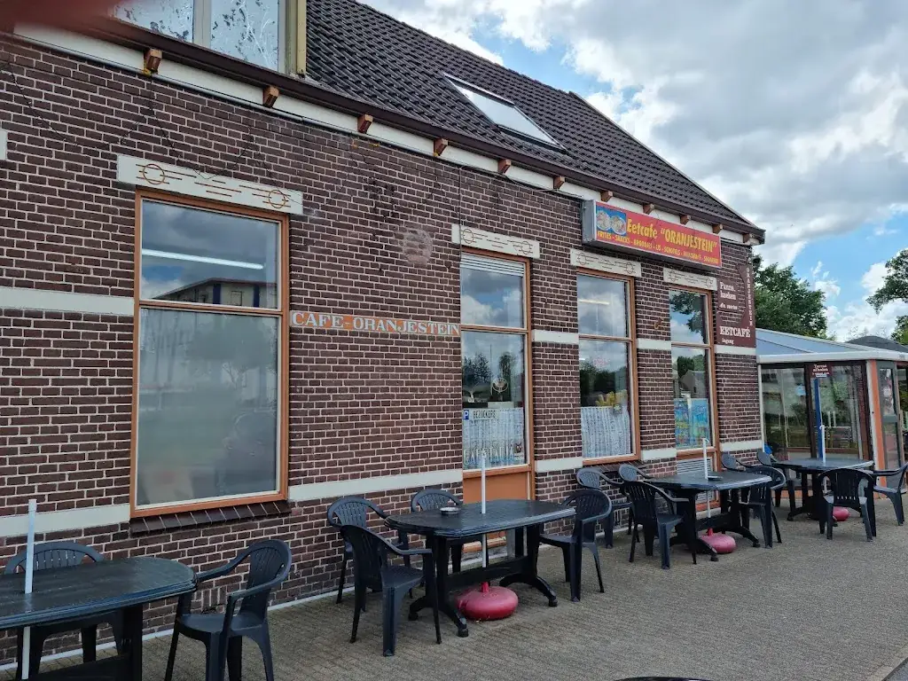 Café Oranjestein restaurant in Oranje