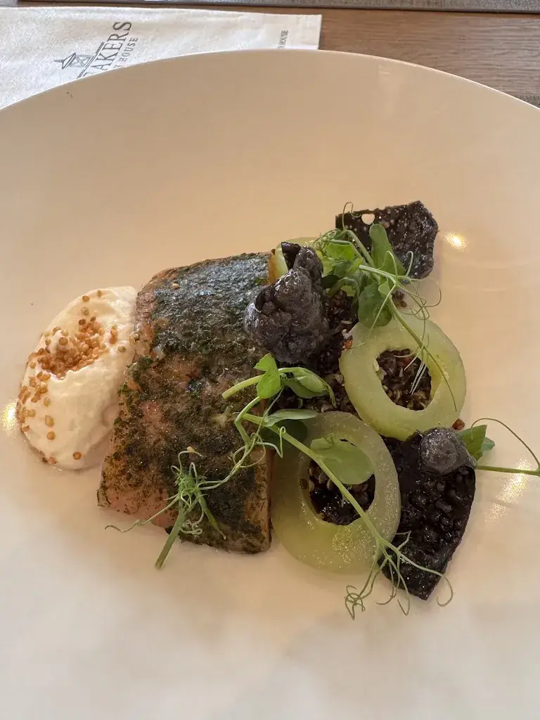 Jimmy De Reyck_Breakers Beach House_Noordwijk_review