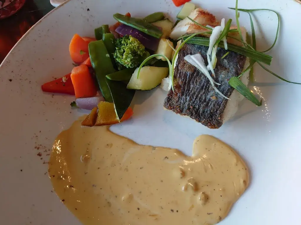 Christy Duijvelaar_Langs Berg en Dal_Noordwijk_recensione