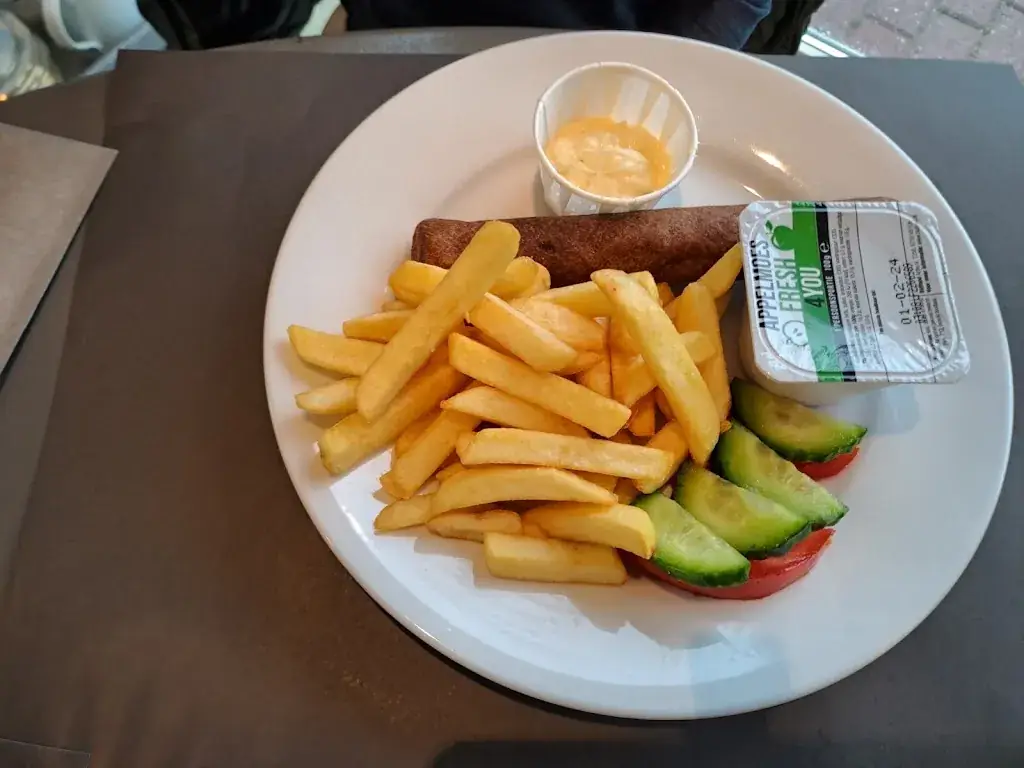 lunchr. De H.h. van Ouderkerk_IJssel_slider_image_2