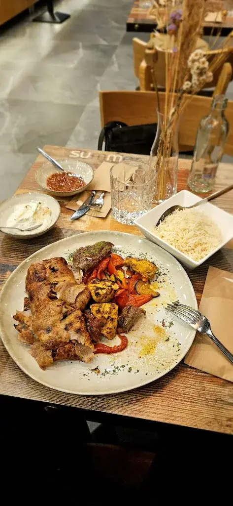 Menu_Meydani Grill_Voorschoten_image_6