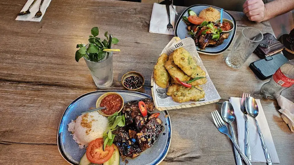 Menu_Toko Pak Camat_Voorschoten_image_7