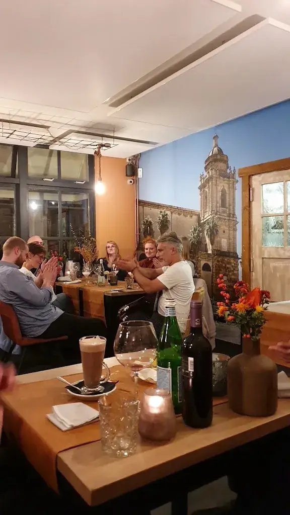 Ristorante-VaBene_Voorschoten_slider_image_2