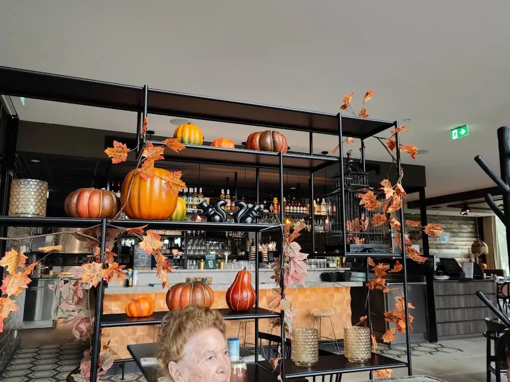 Eswiss64_Tante Tokkie_Voorschoten_recensione