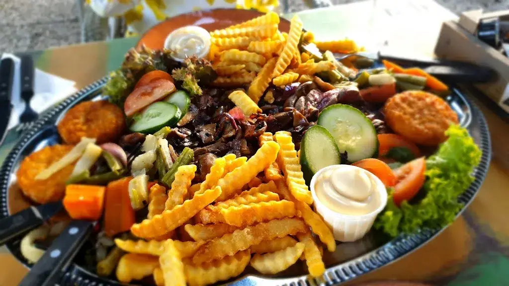 Wim J F Simons_Het Eiland Van Ome Nick_Voorschoten_review