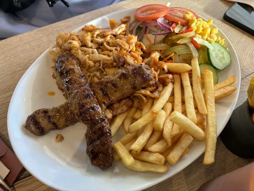 Grill Restaurant Shalom_Voorschoten_slider_image_3