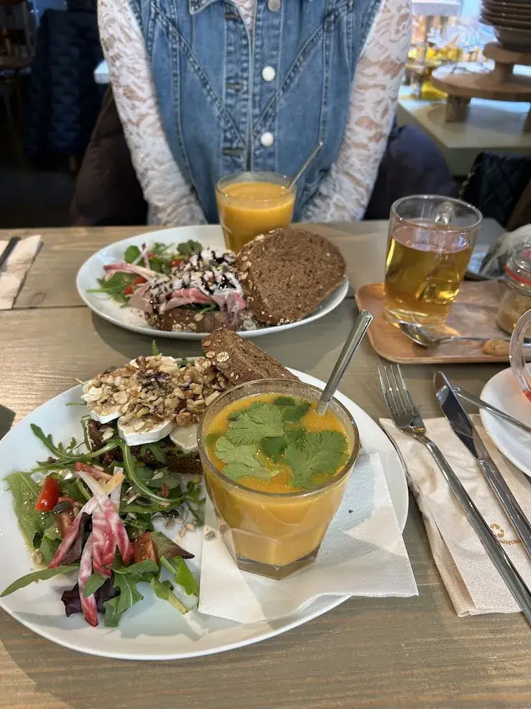 Jurgen Sosef_Bij57_Voorschoten_review