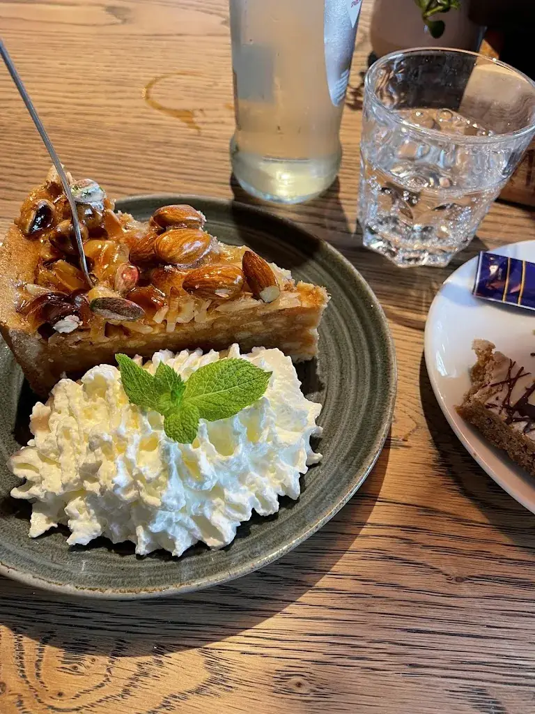 Meihan Xue_Wilskracht Bar en Keuken_Rotterdam_review