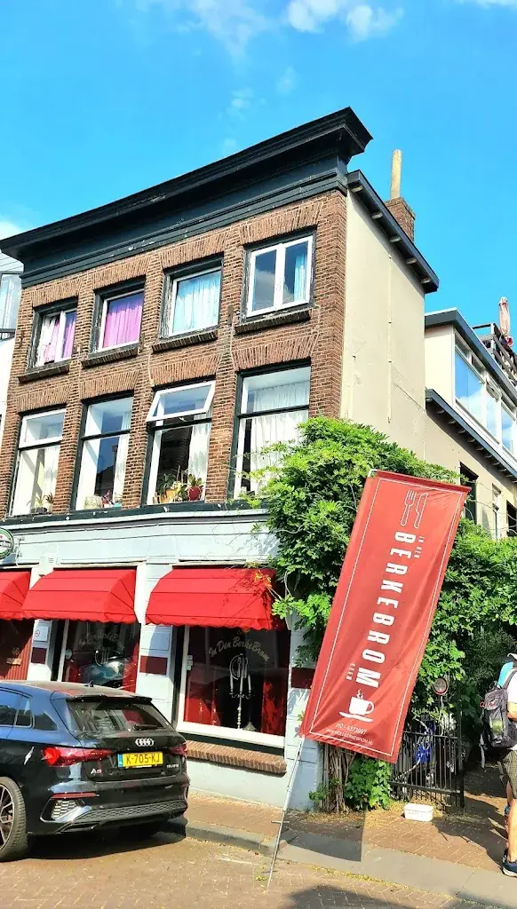 In den berkebrom_Rotterdam_slider_image_3