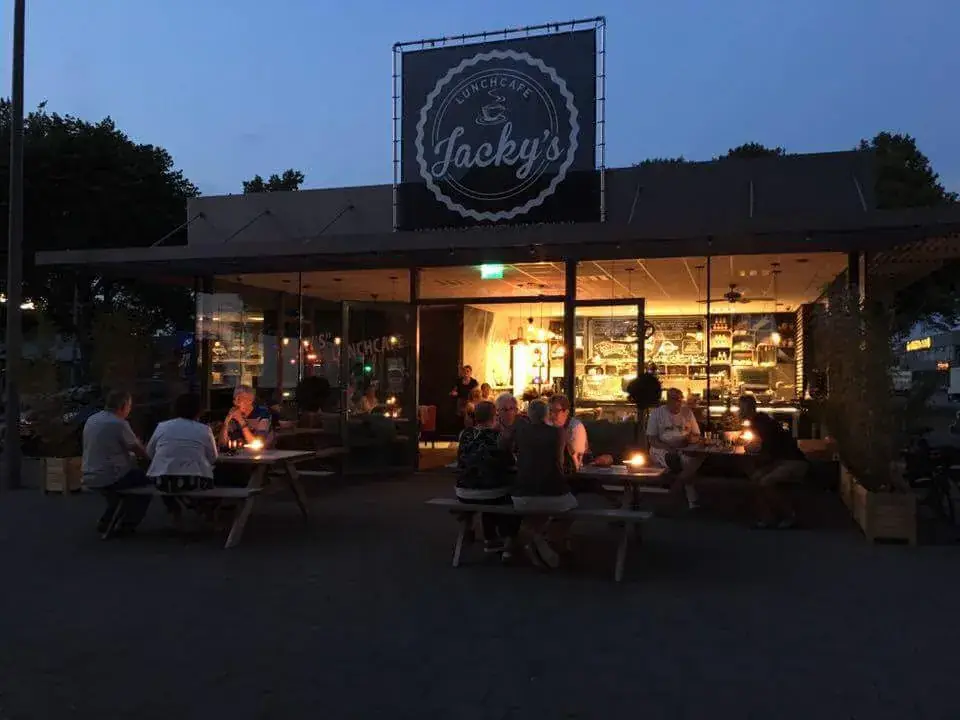 Jacky's Lunchcafé Rotterdam_Rotterdam_slider_image_1