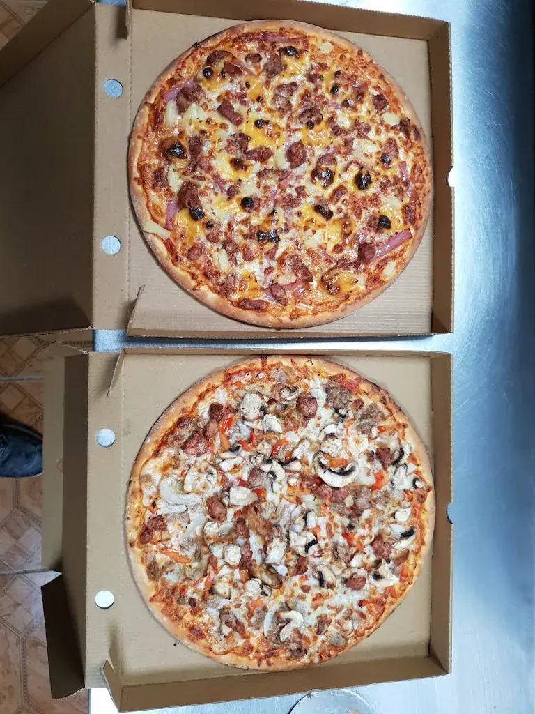 Menu_Yes Pizza_Poeldijk_image_4