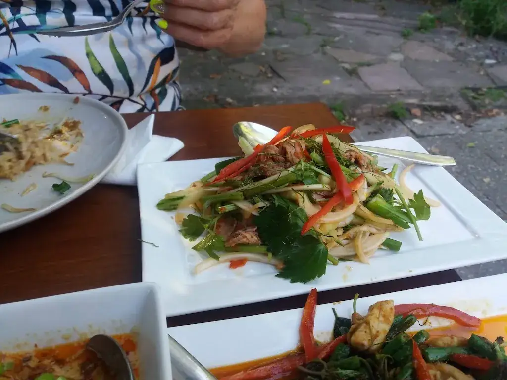 Menu_Thai Flavours_Rhoon_image_7