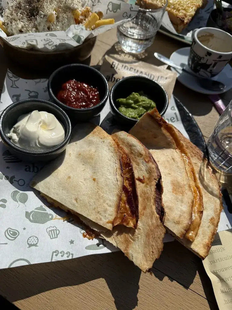 W K_Abel. Grand café restaurant_Poortugaal_recensione