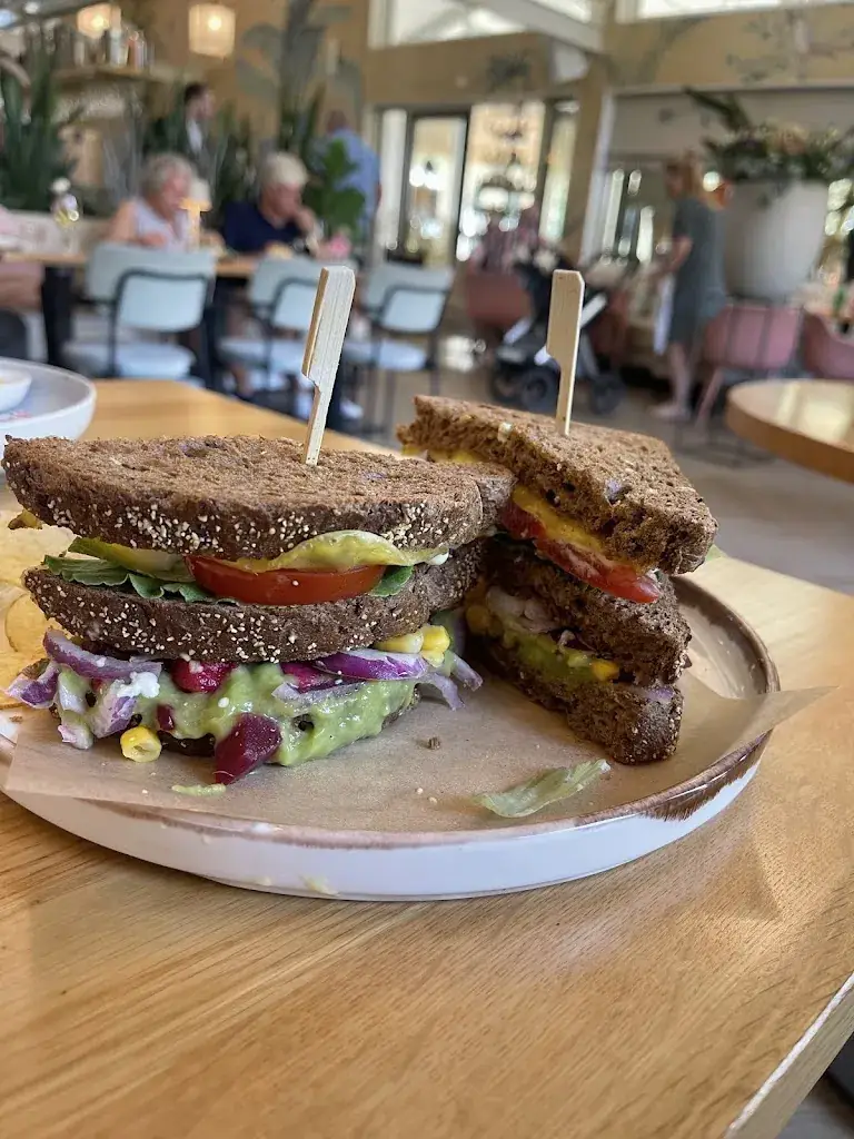 Elisa_Abel. Grand café restaurant_Poortugaal_recensione