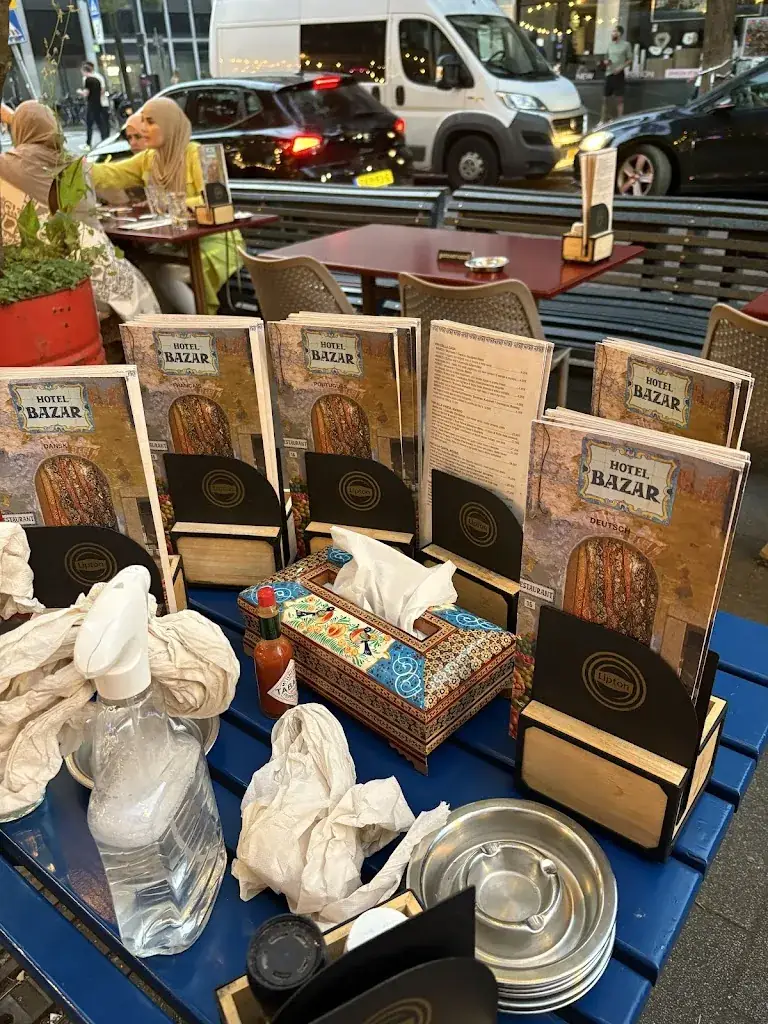 Tess Harper_Restaurant Bazar_Rotterdam_review