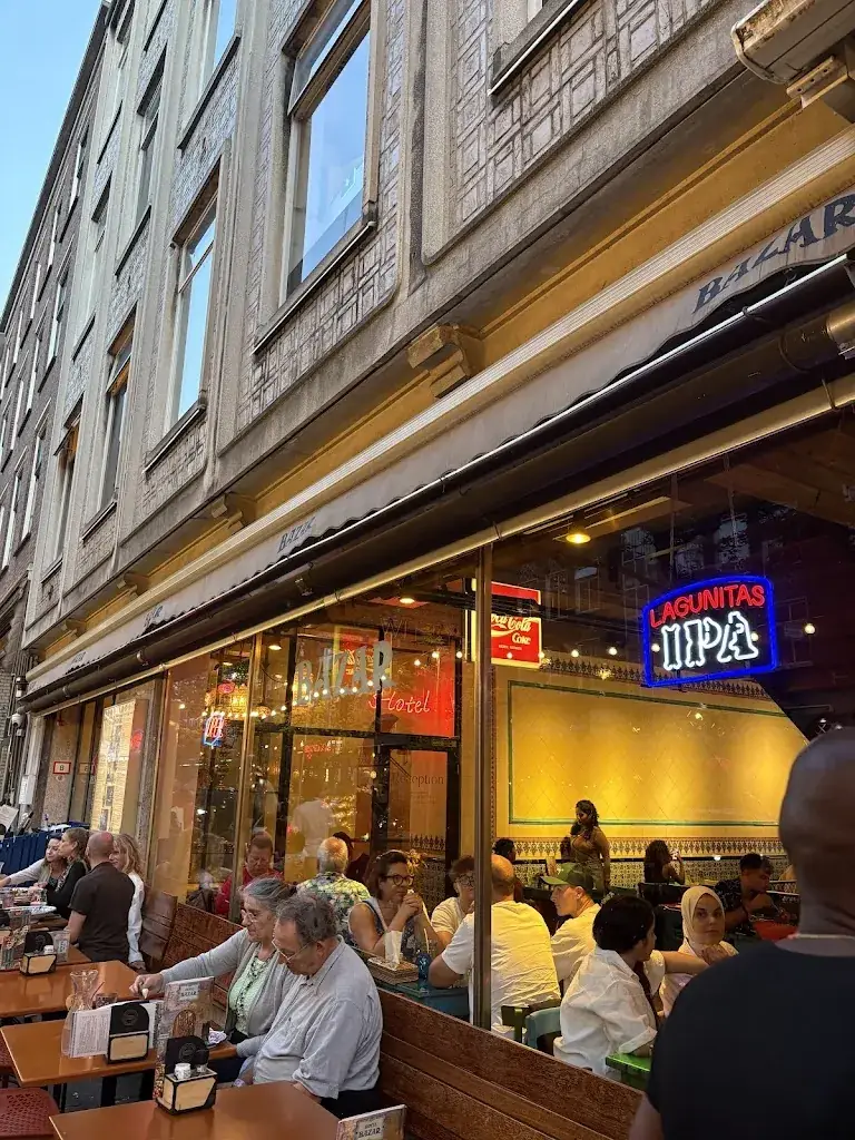 Restaurant Bazar_Rotterdam_slider_image_3