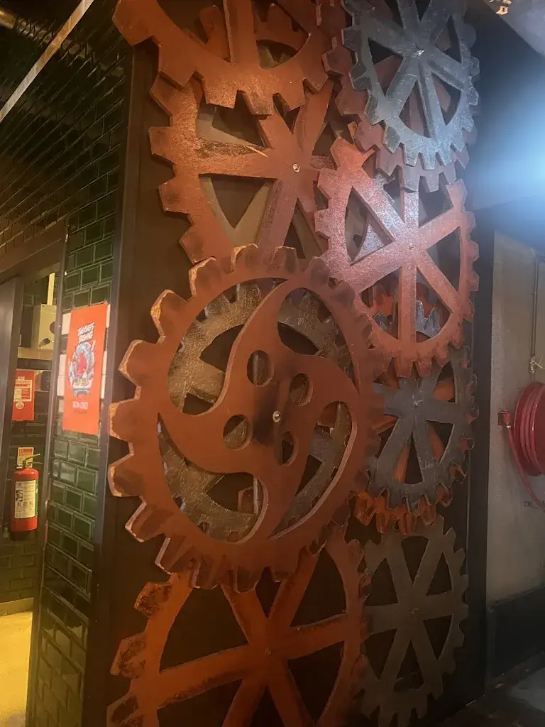 Holly Andrews_Steam Scheveningen_Haag_review