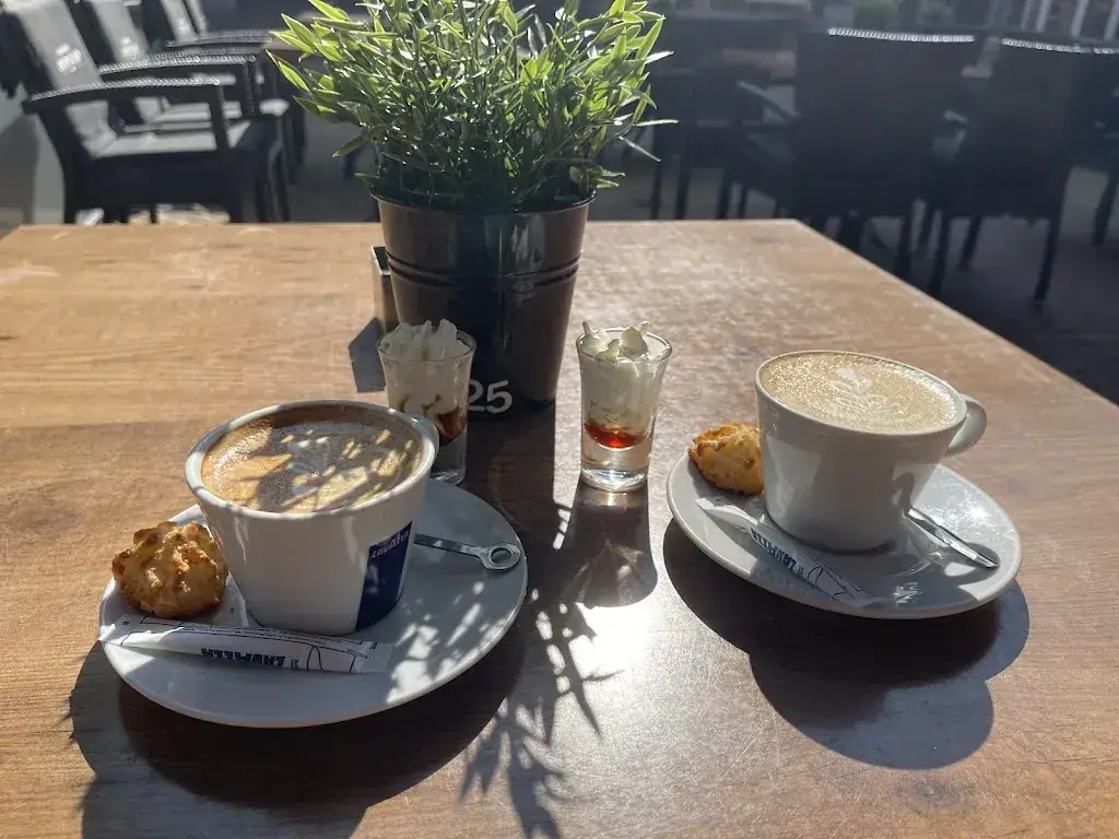 Bas Engel_Brasserie Oud Zuid_Drachten_avis