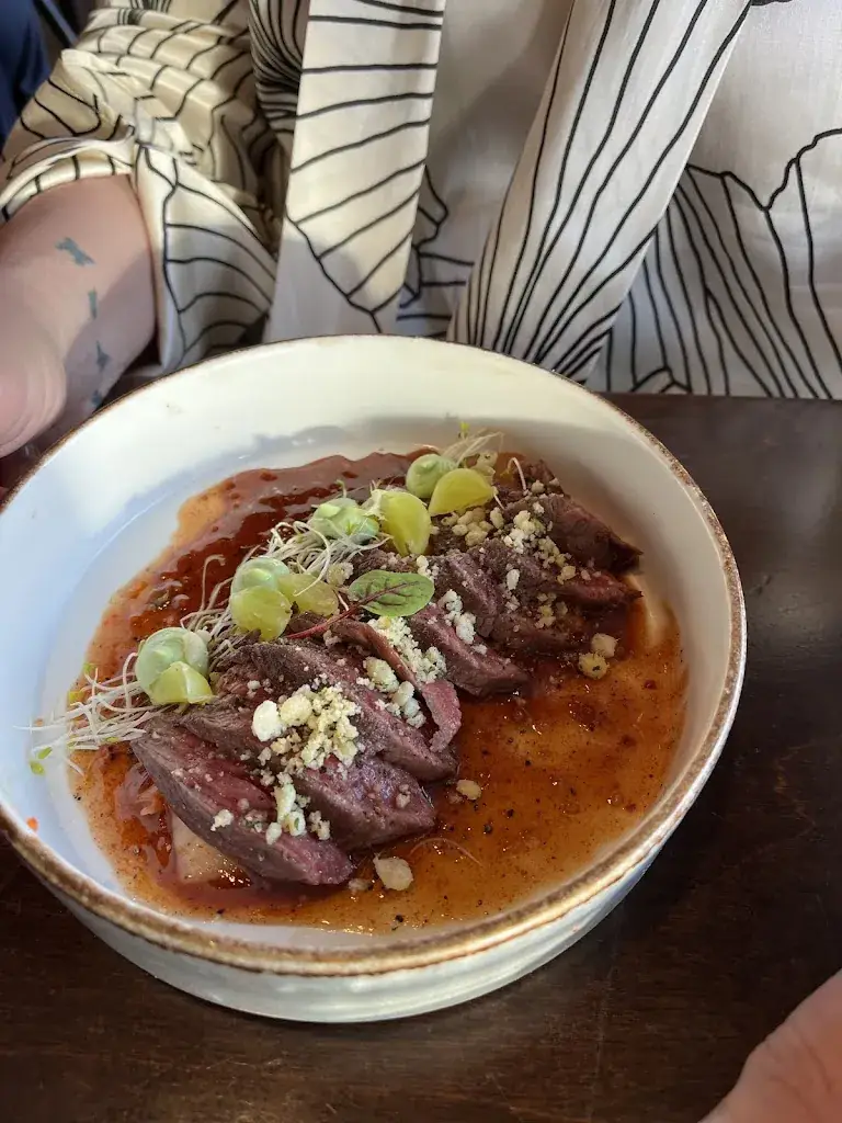 Coco van Alphen_Wine Bar Lemongrass | Scheveningen_Haag_review