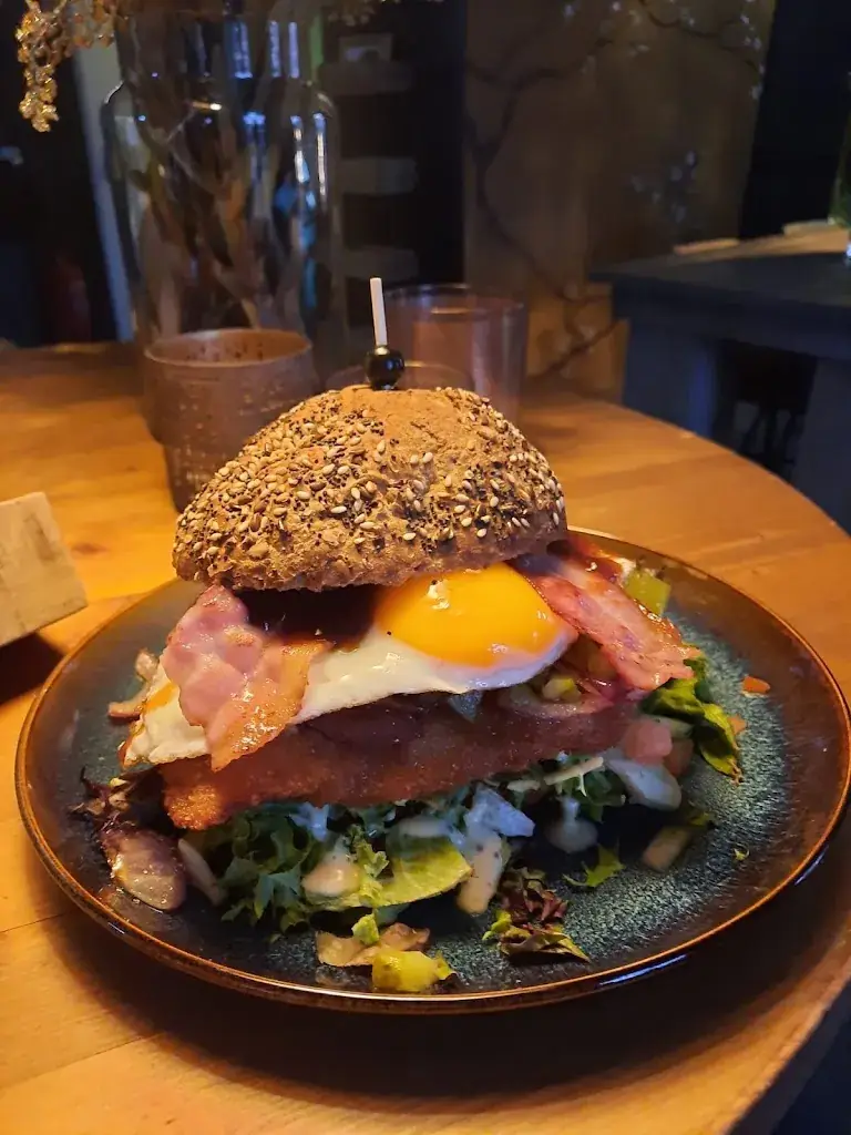 Menu_'t hofplein eten & drinken_Rozenburg_image_2