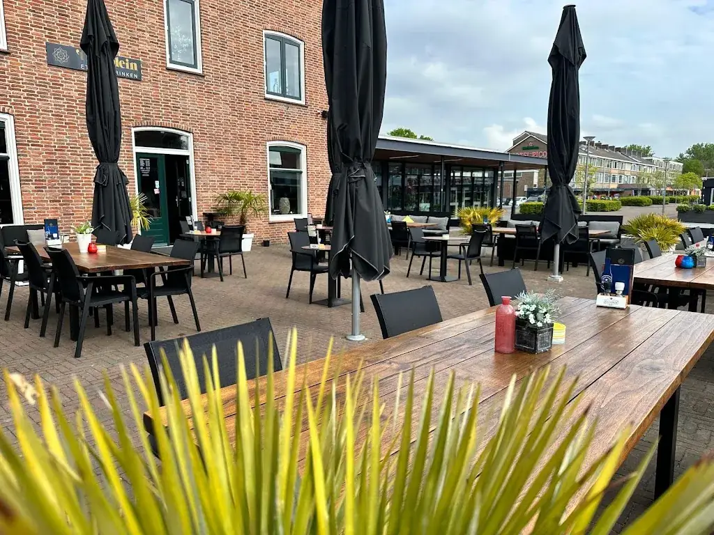 't hofplein eten & drinken restaurant in Rozenburg