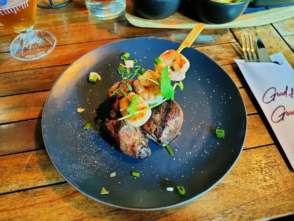 Menu_LEEN Restaurant & Club_Rozenburg_image_9