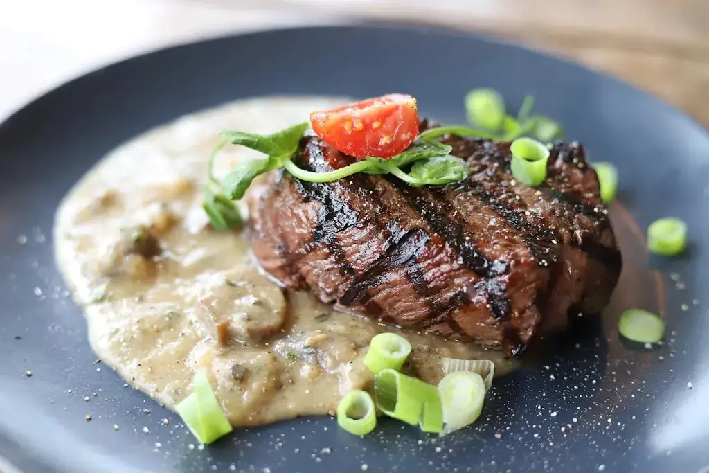 LEEN Restaurant & Club_Rozenburg_slider_image_3