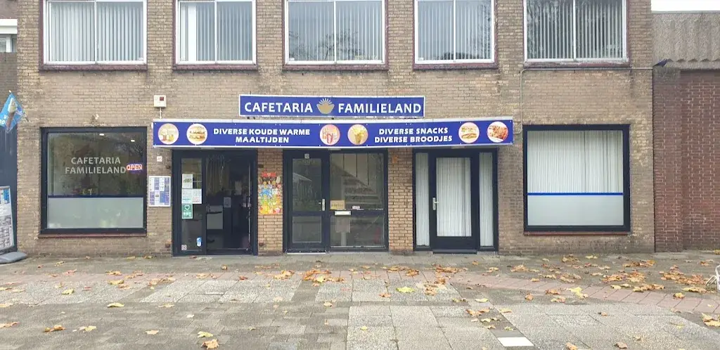 Cafetaria Familieland Rozenburg restaurant in Rozenburg