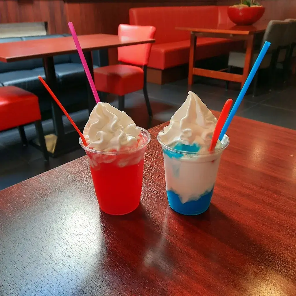 Cafetaria Familieland Rozenburg_Rozenburg_slider_image_3