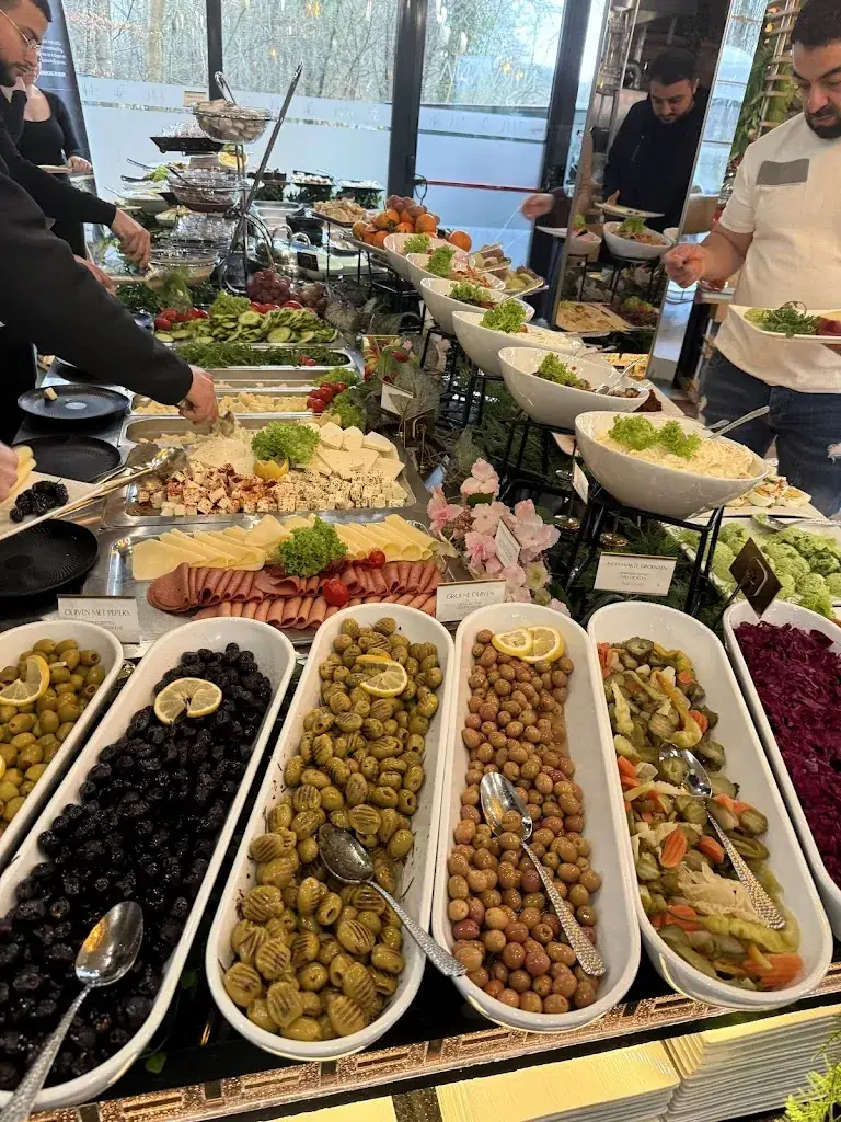 Menu_Nirvana by Hkiki Restaurant_Rotterdam_image_9