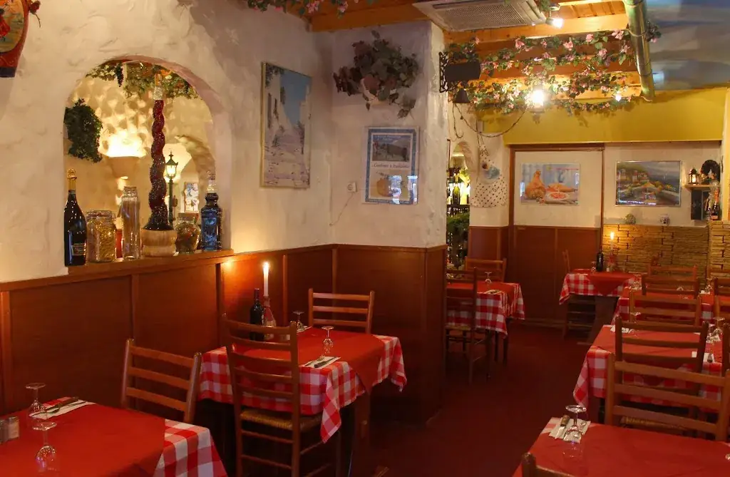 Pizzeria Spaghetteria Il Carretto restaurant in Rotterdam