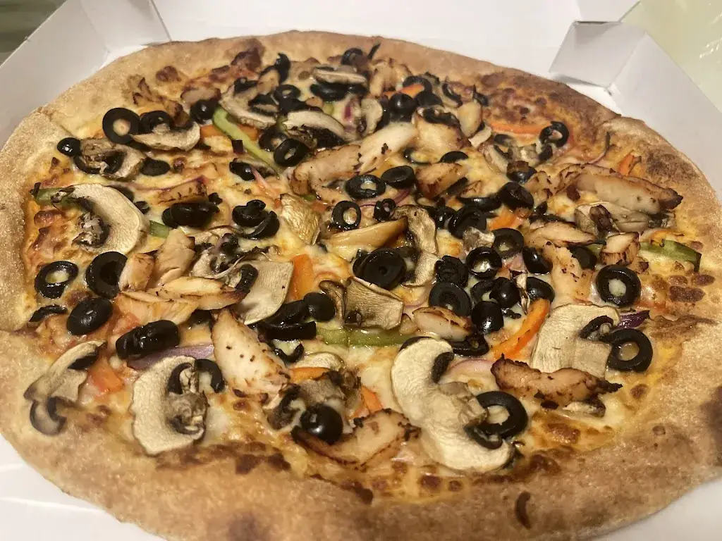 Aiman Alfakih_Pizzadam_Rotterdam_recensione