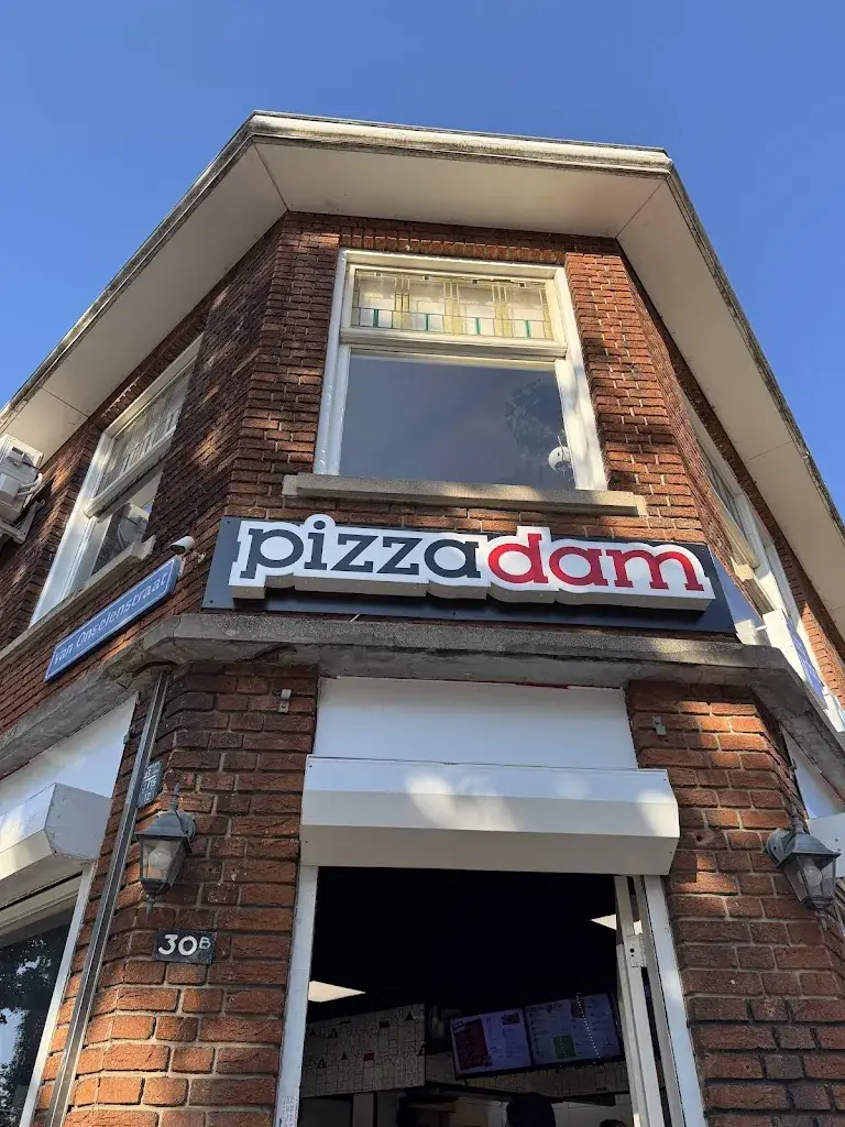 Naif Alkashai_Pizzadam_Rotterdam_recensione